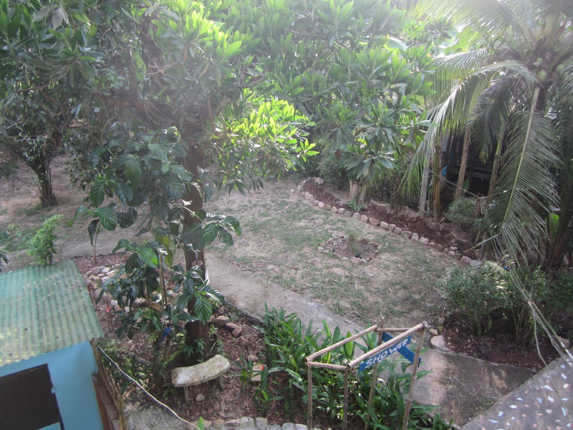 Happy Days Guest House Ko Kut Exterior photo